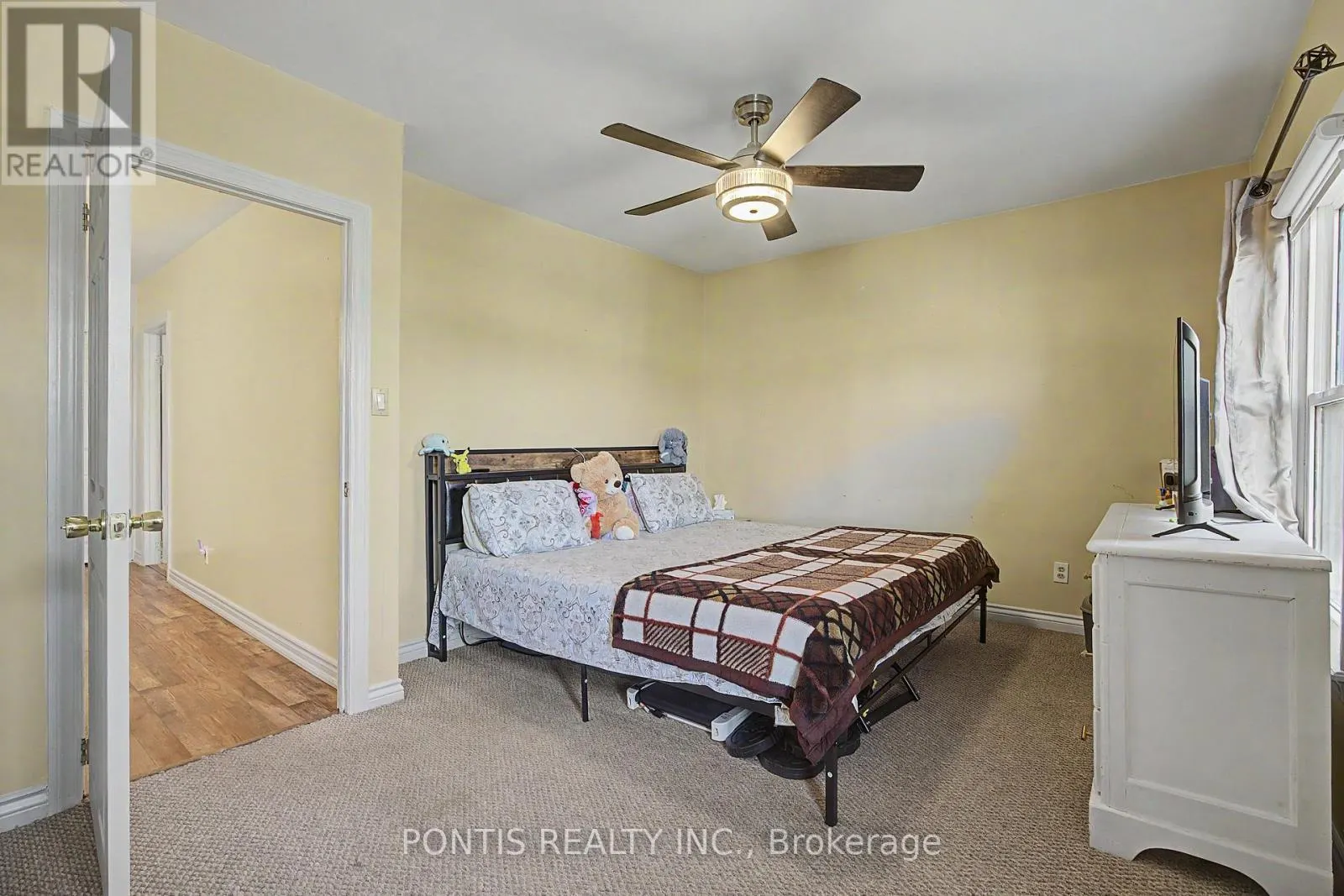 2 LIBERTY STREET S