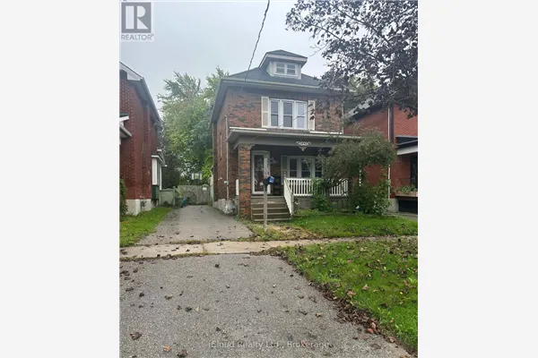 27 BUCKINGHAM AVENUE