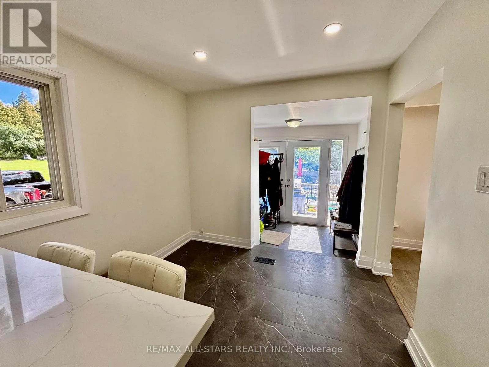 4331 MALCOLM ROAD