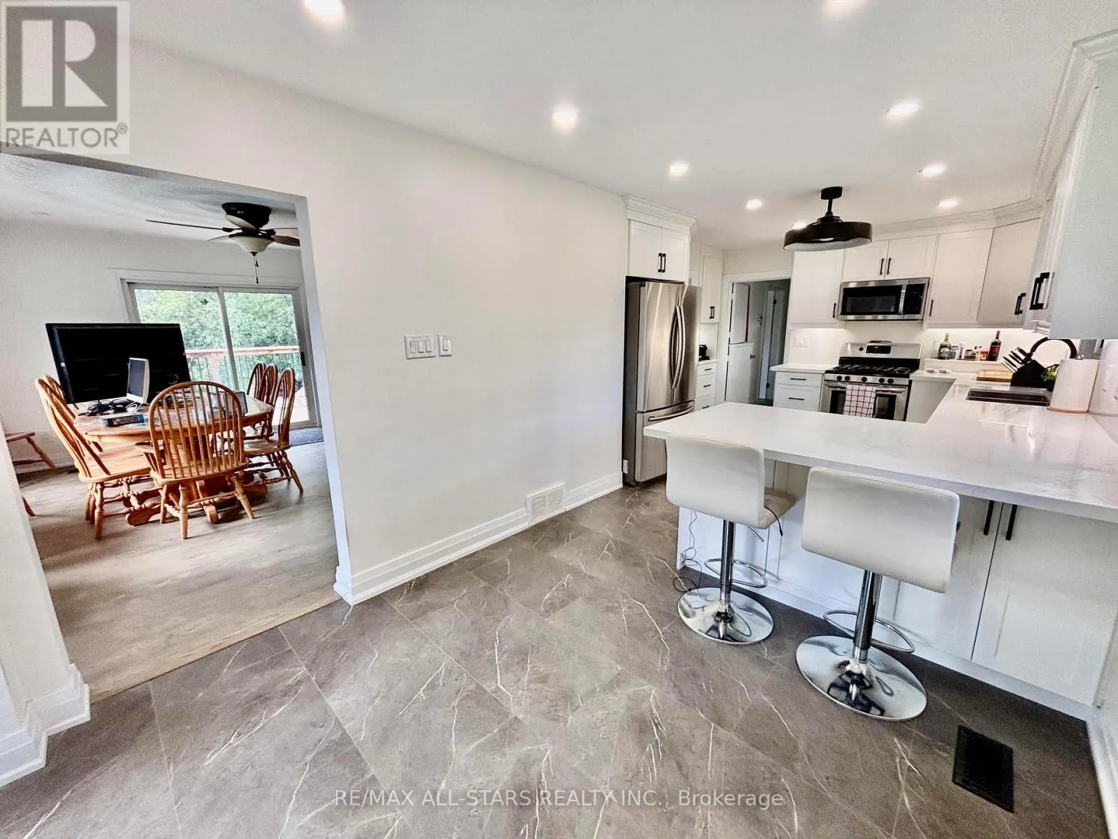 4331 MALCOLM ROAD