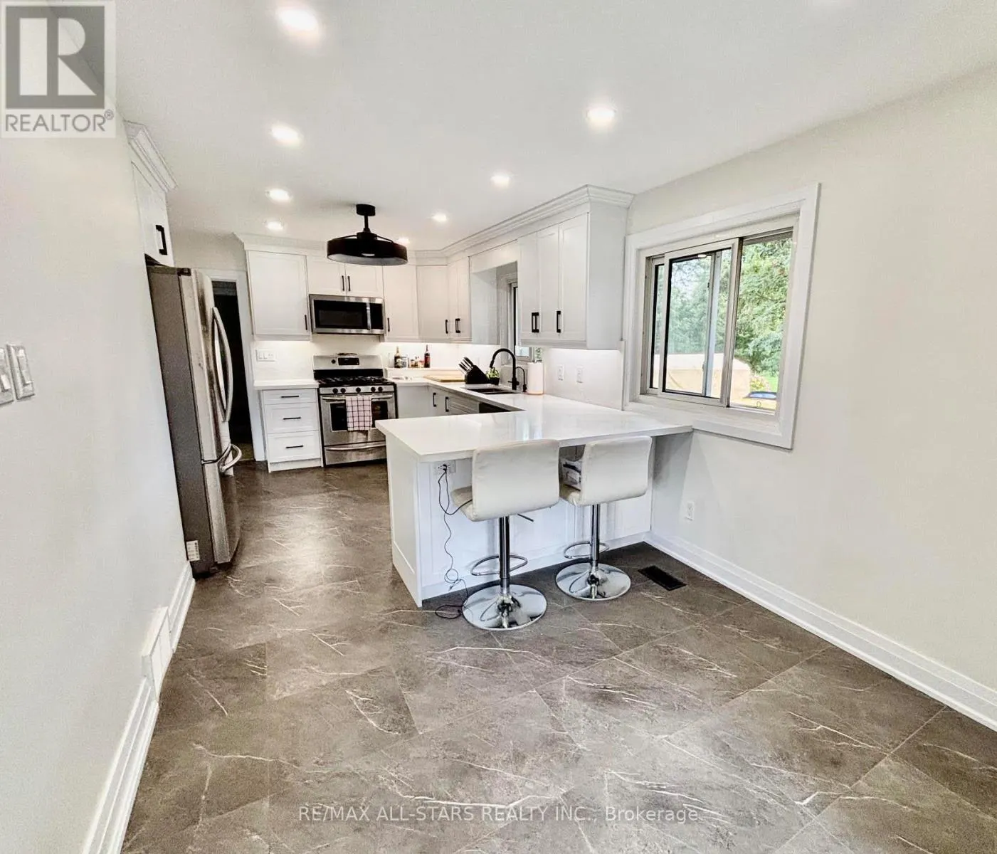 4331 MALCOLM ROAD