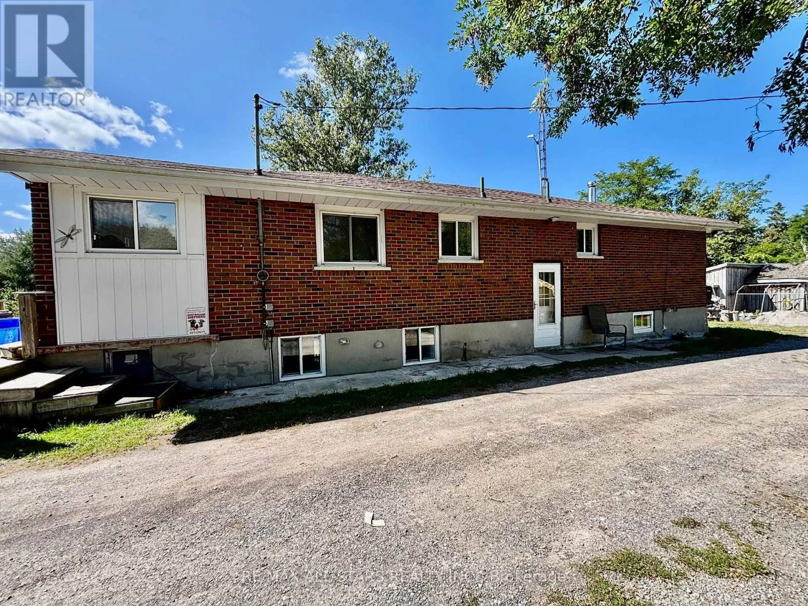 4331 MALCOLM ROAD