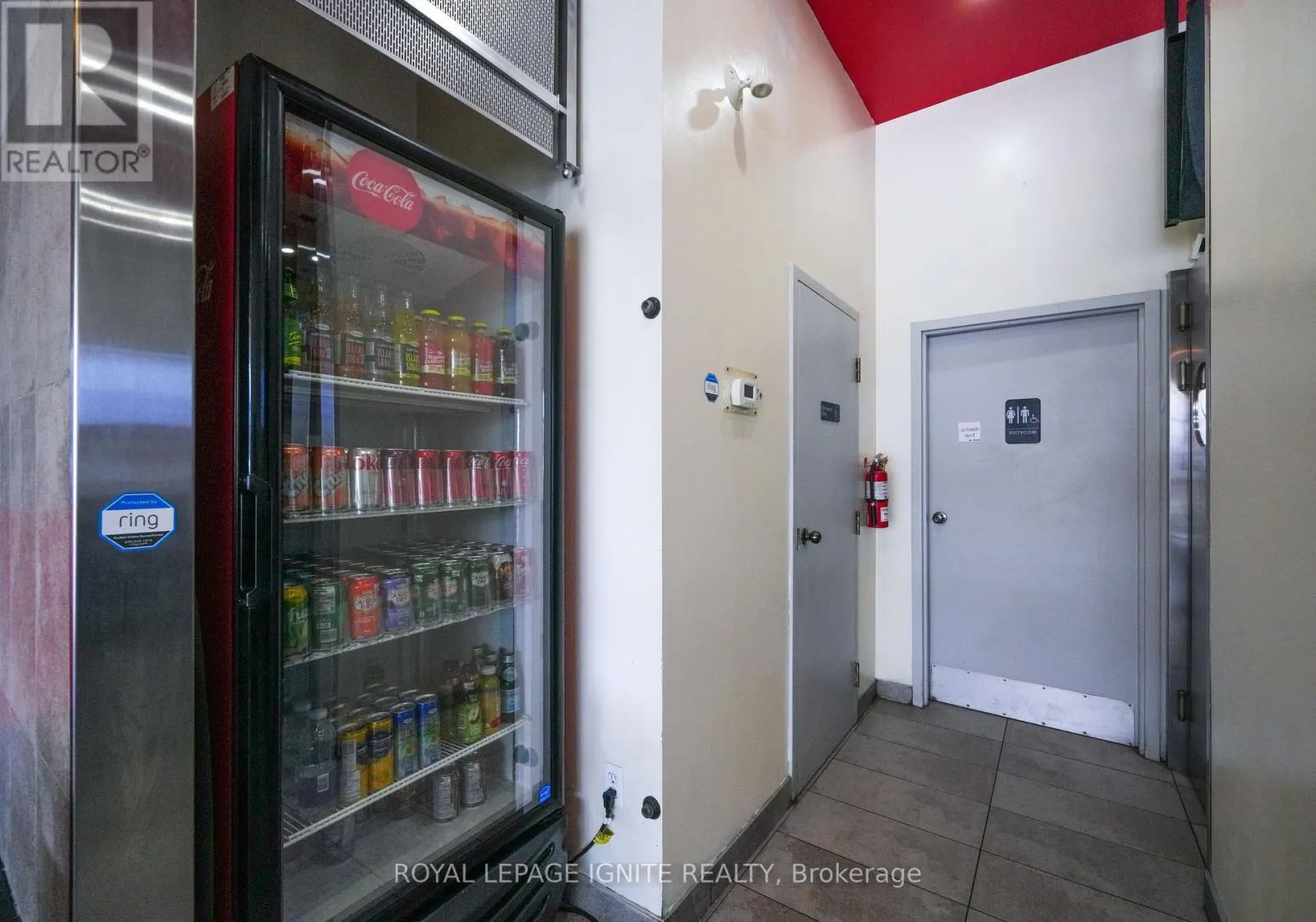 9 - 200 CARNWITH DRIVE E