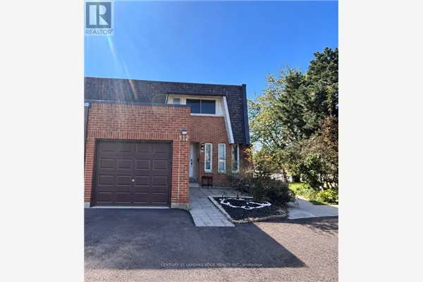 112 DEACON LANE