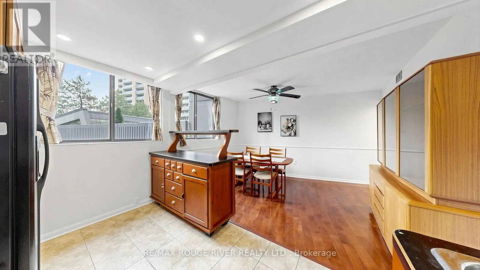 206 - 757 VICTORIA PARK AVENUE