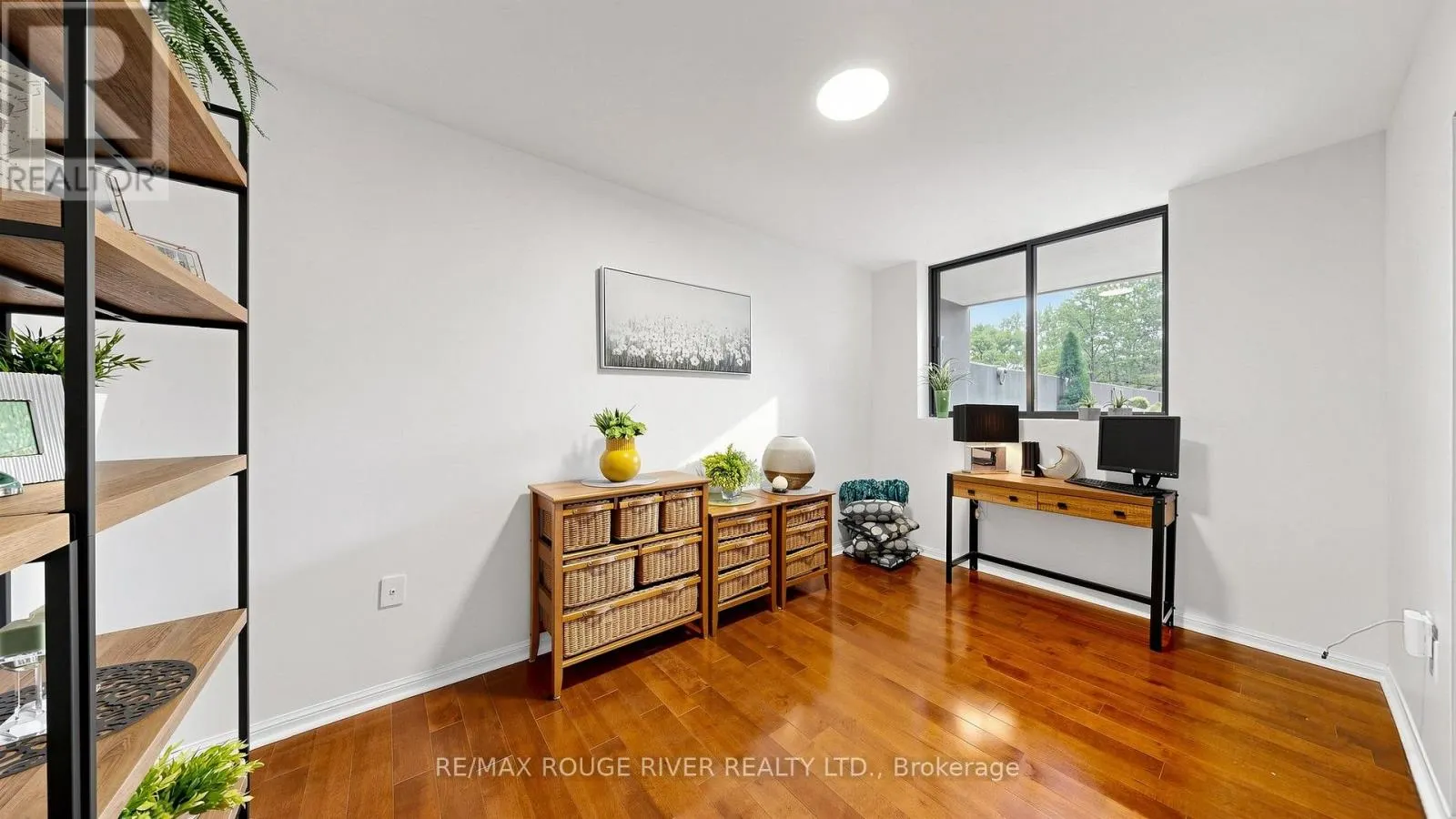206 - 757 VICTORIA PARK AVENUE