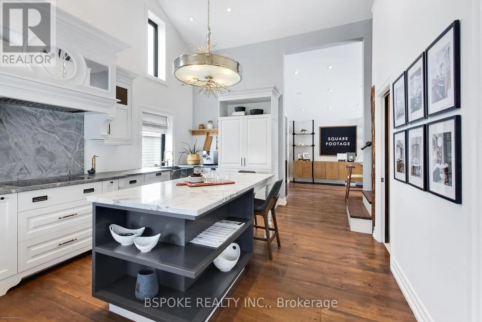 578 KINGSTON ROAD W