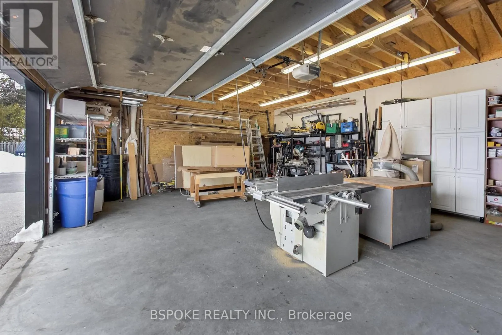578 KINGSTON ROAD W