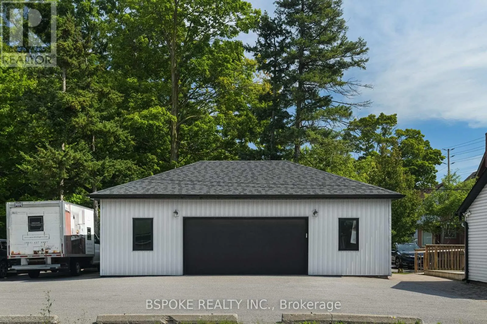 578 KINGSTON ROAD W