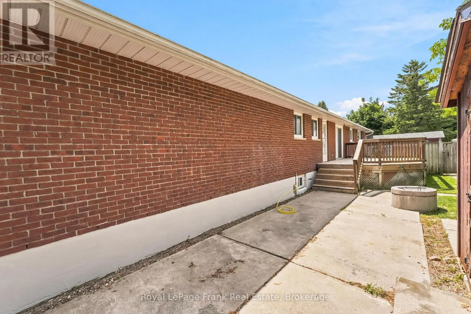 1385 HIGHWAY 7A