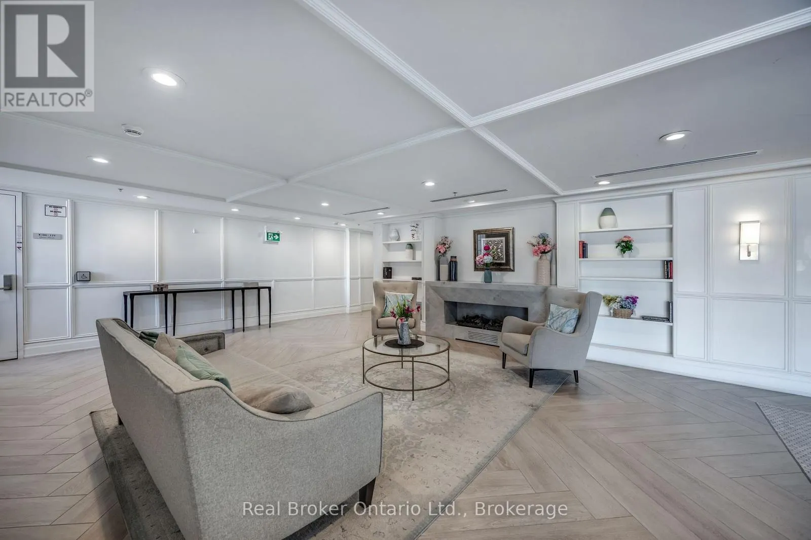 216 - 21 BROOKHOUSE DRIVE #216