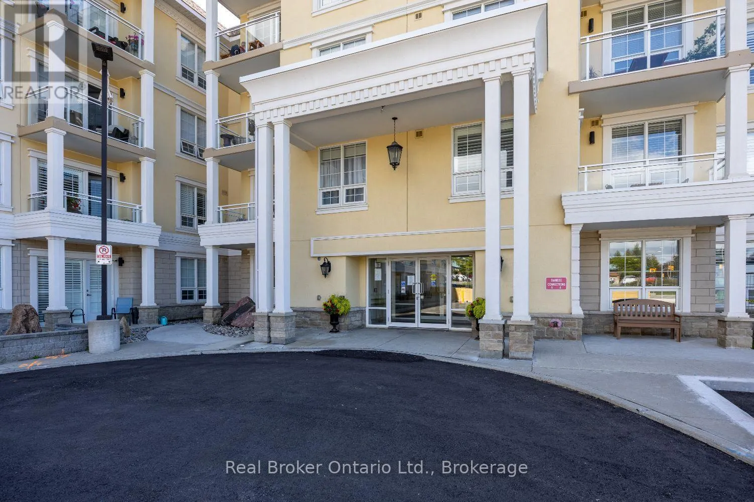 216 - 21 BROOKHOUSE DRIVE #216