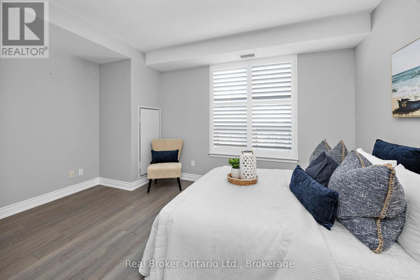 216 - 21 BROOKHOUSE DRIVE #216