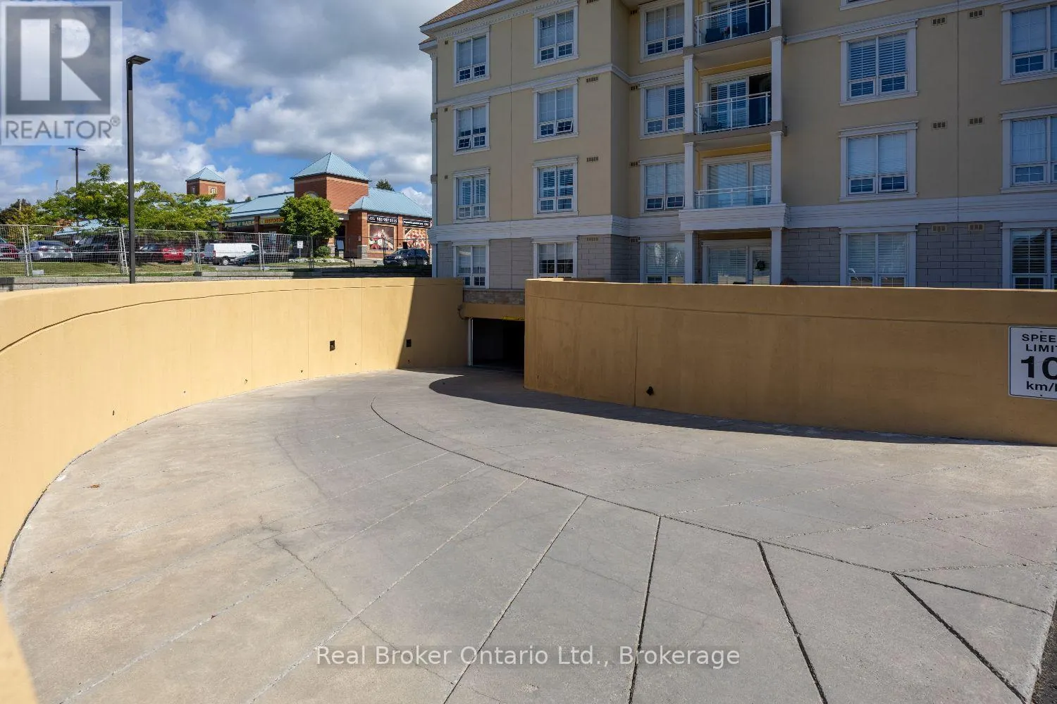 216 - 21 BROOKHOUSE DRIVE #216