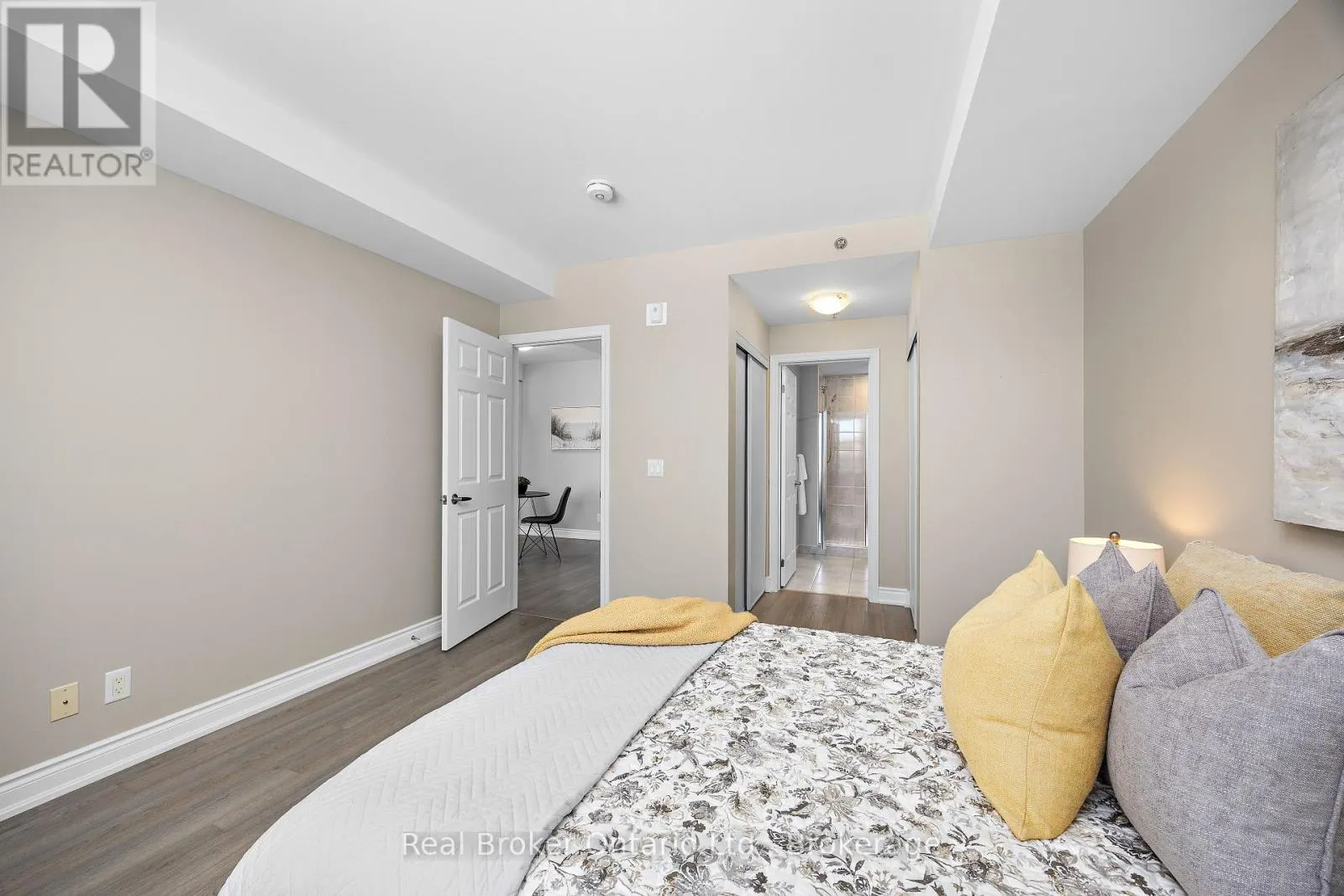 216 - 21 BROOKHOUSE DRIVE #216