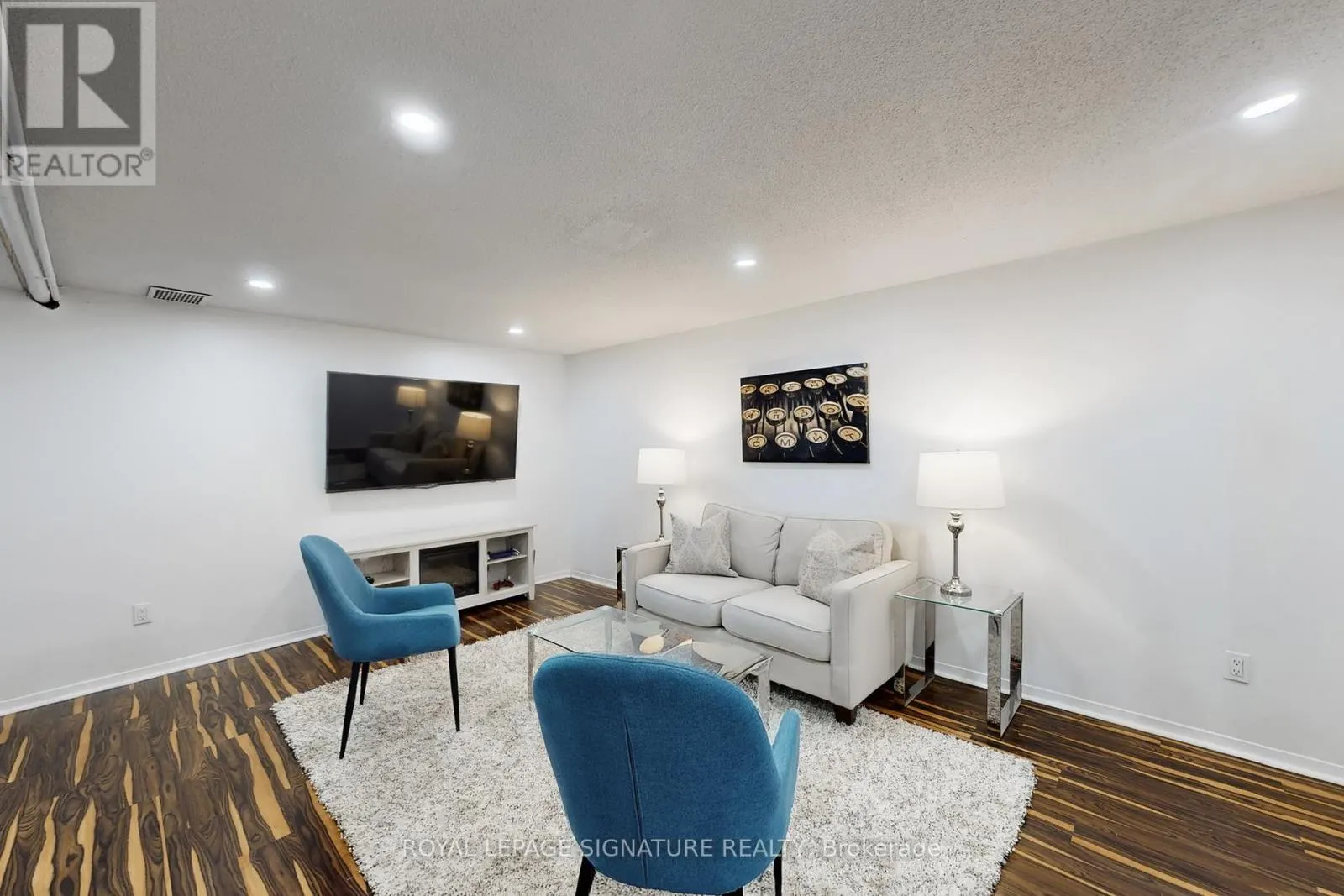 76 - 700 HARMONY ROAD N
