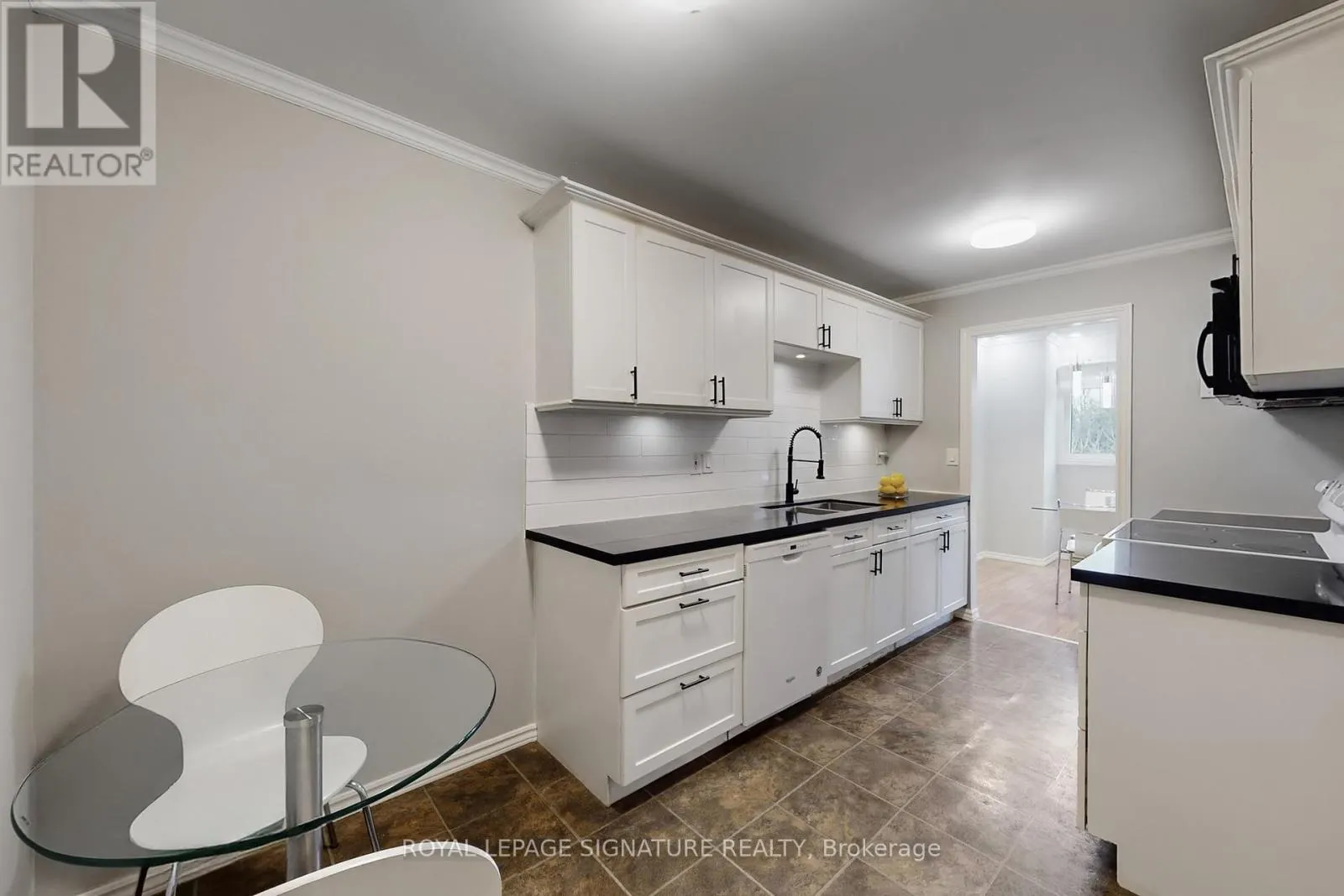 76 - 700 HARMONY ROAD N