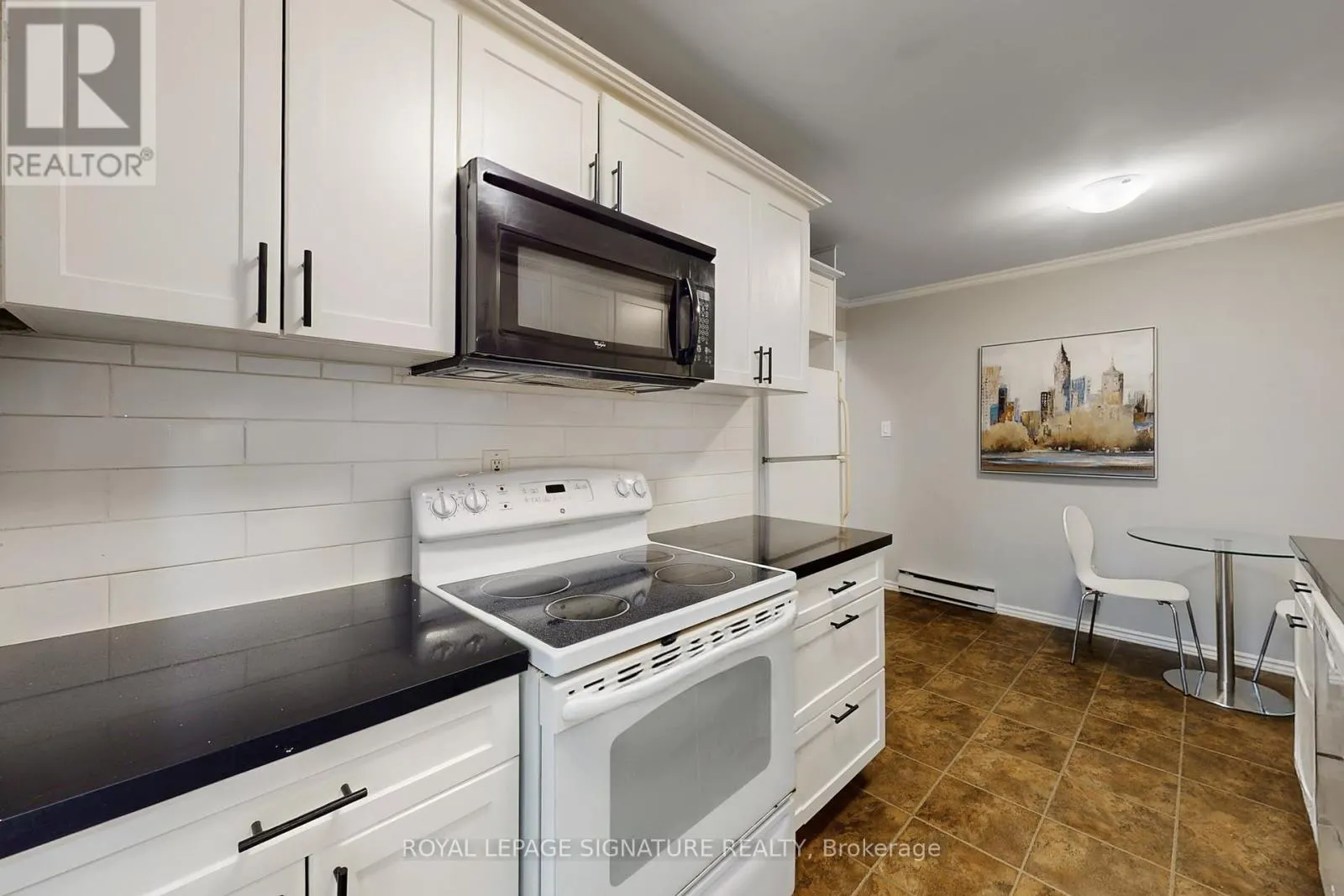 76 - 700 HARMONY ROAD N