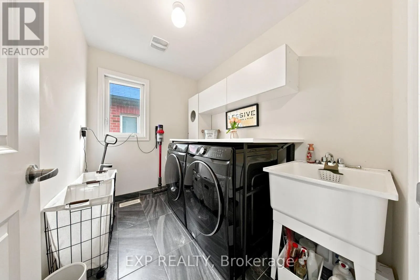 39 PURDY PLACE