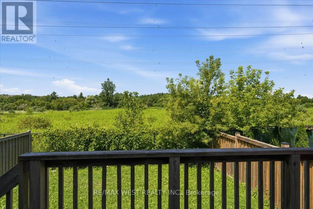 29 STOCKELL CRESCENT