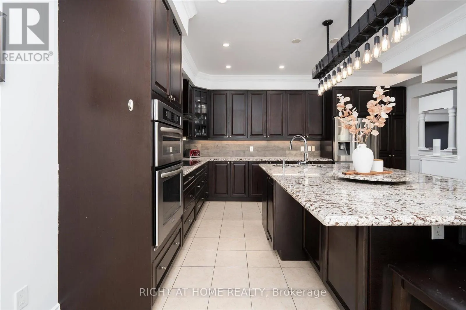 66 RIDEOUT STREET