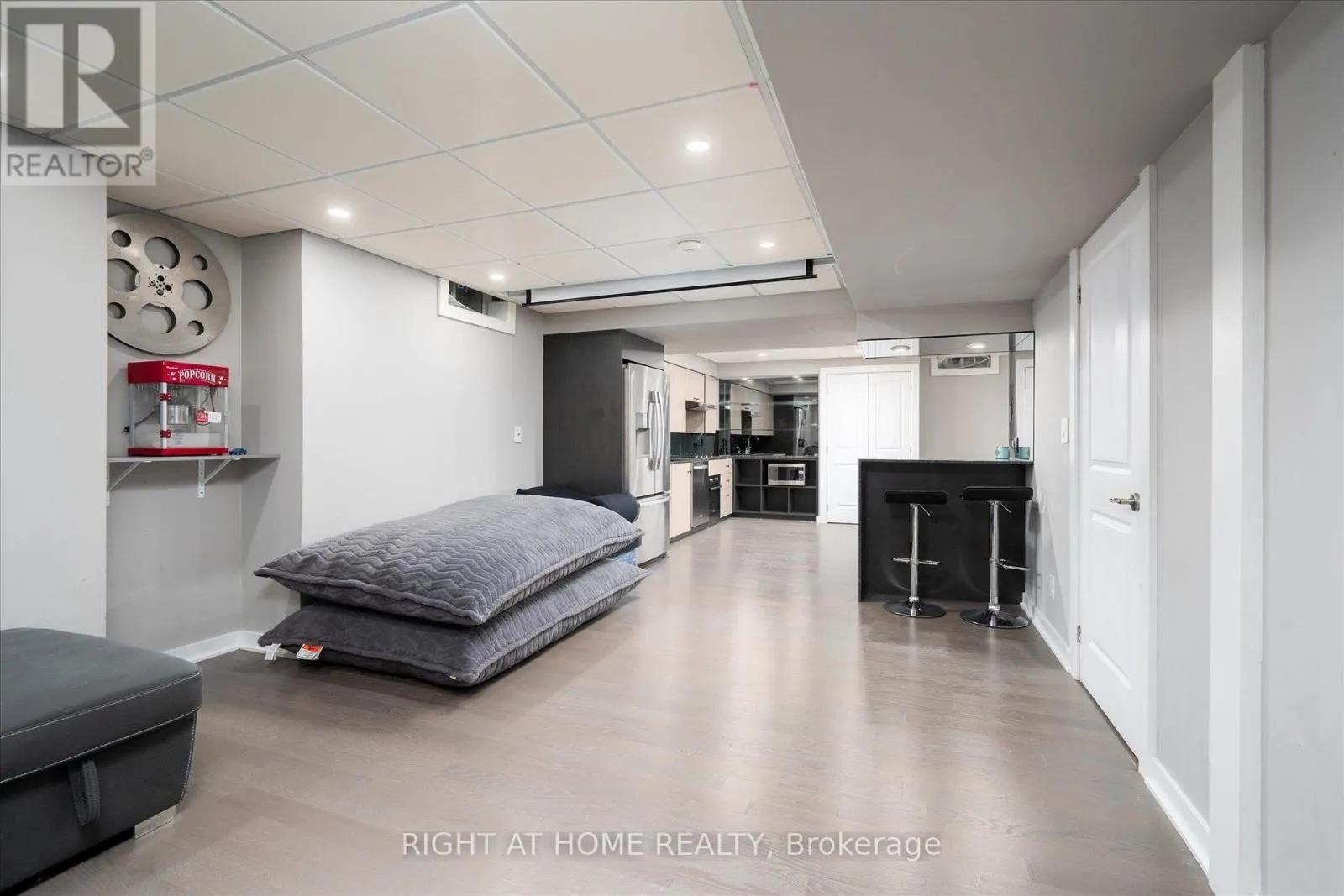 66 RIDEOUT STREET