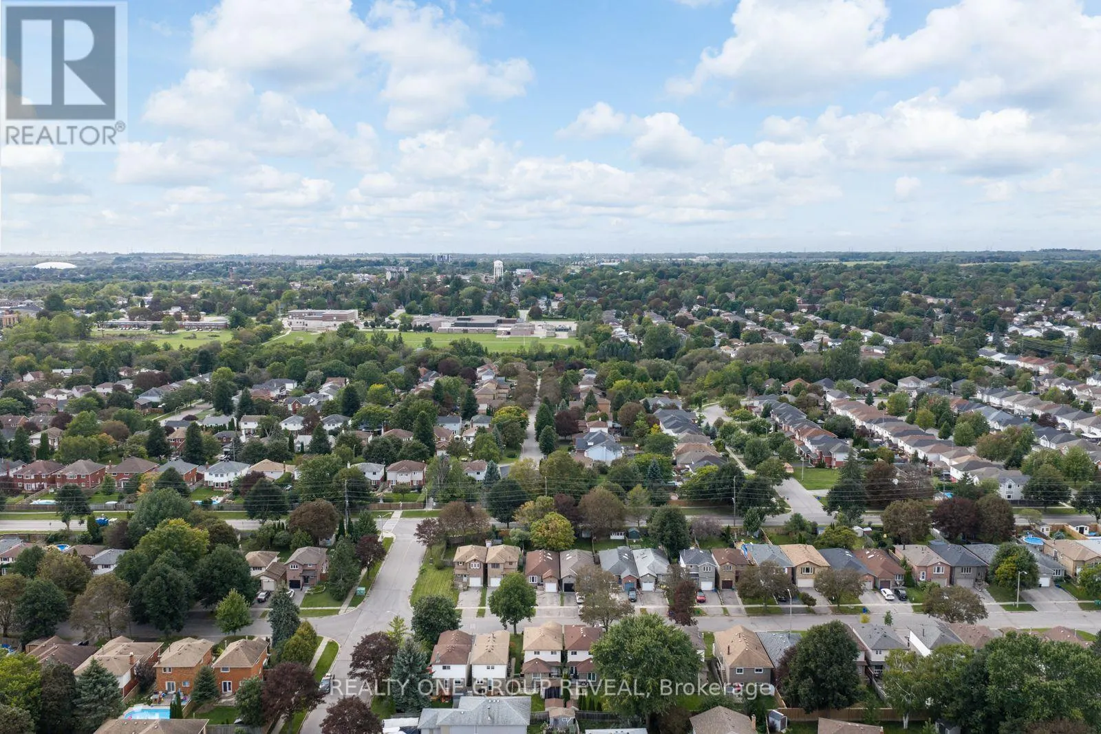 6 MCFEETERS CRESCENT