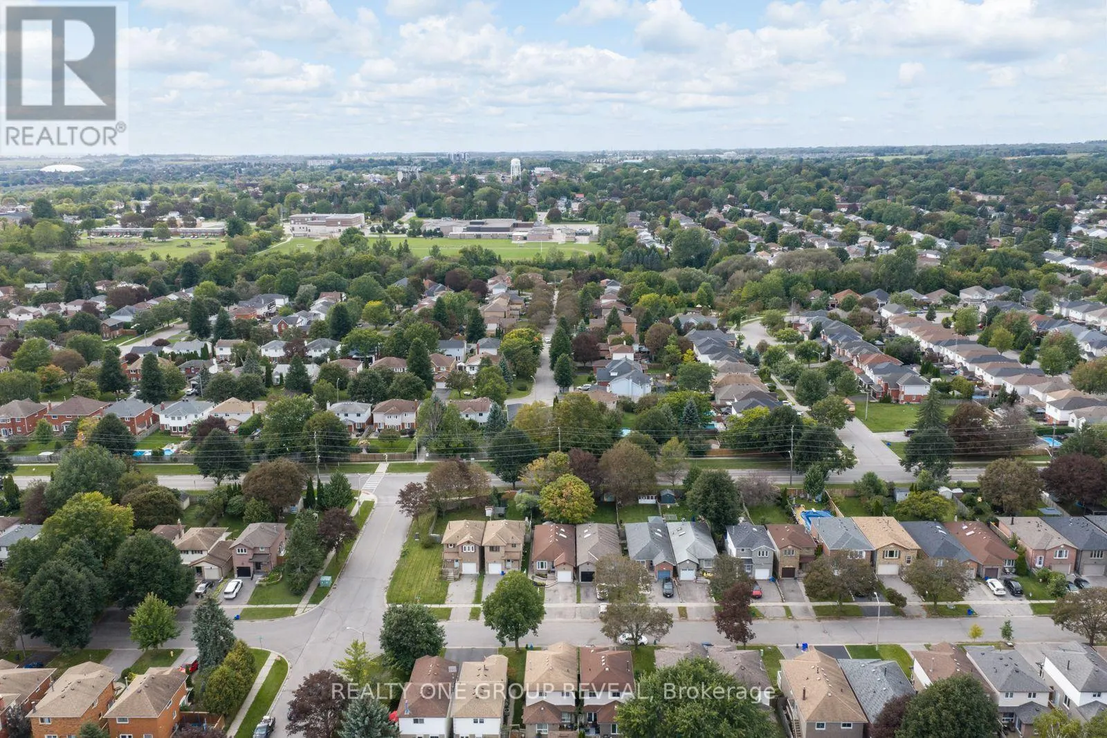 6 MCFEETERS CRESCENT