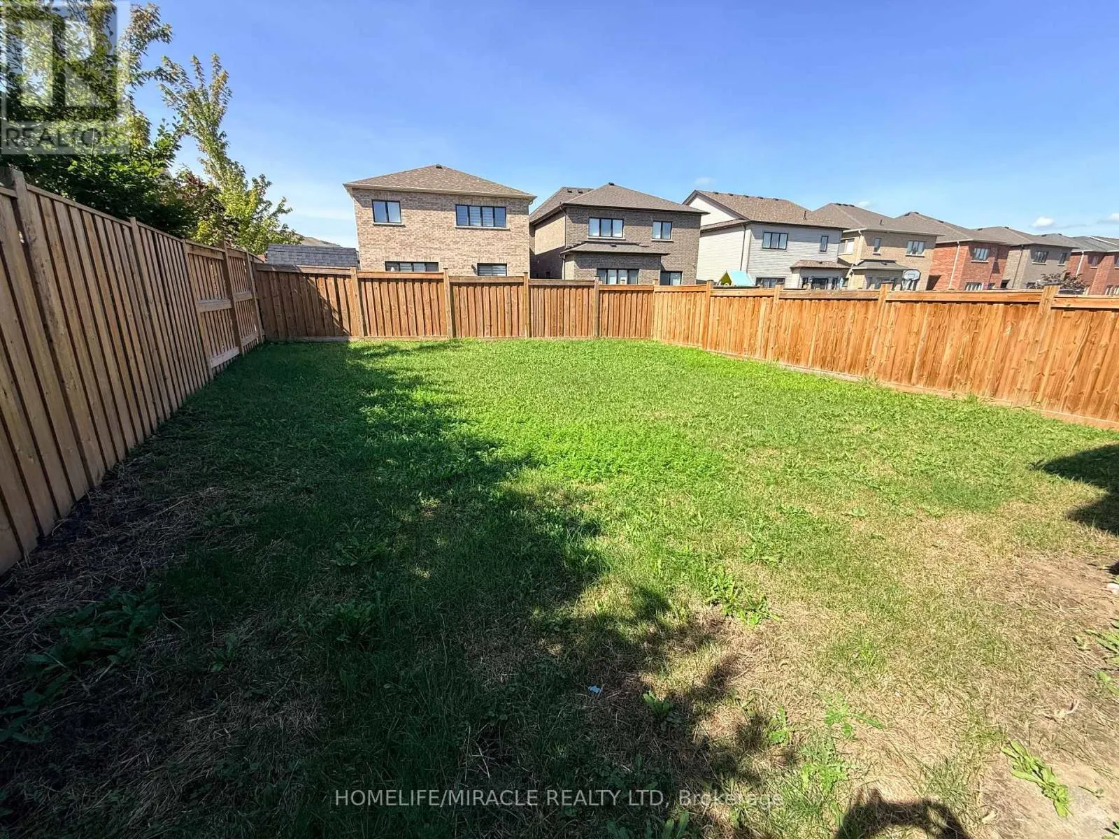 166 CROMBIE STREET