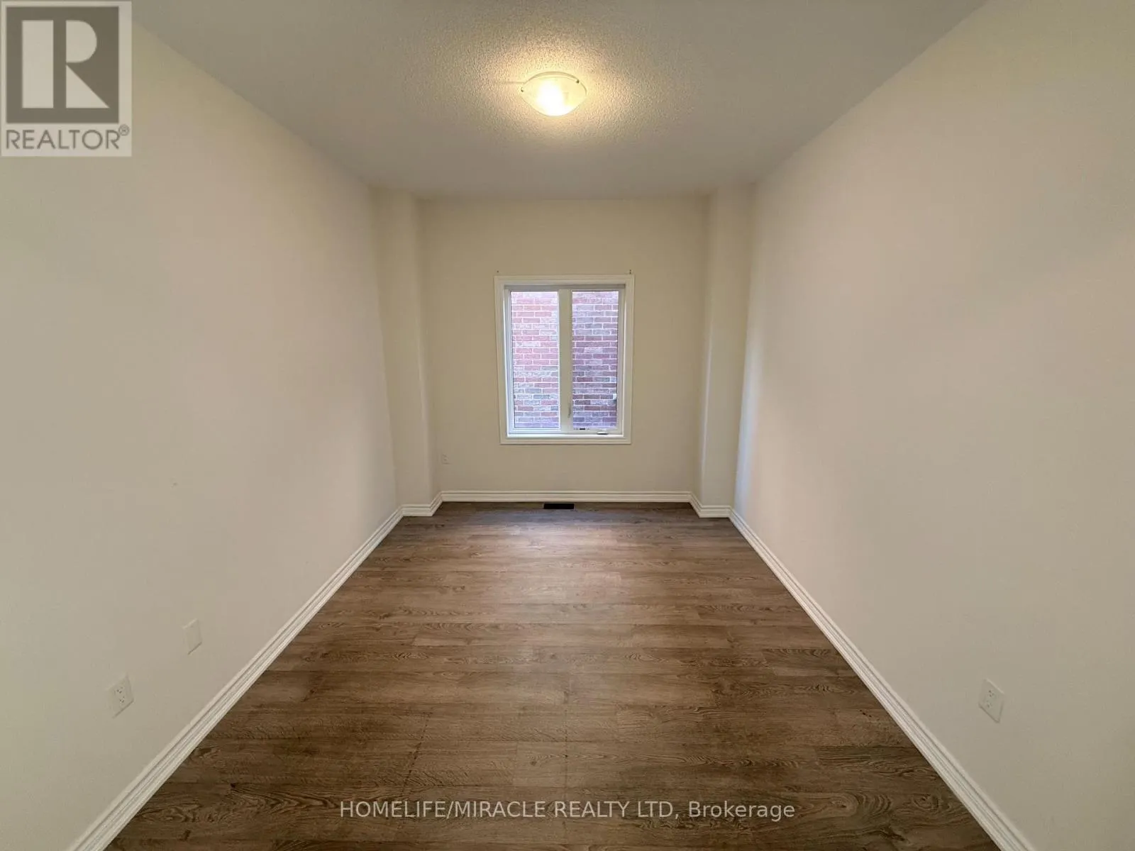 166 CROMBIE STREET