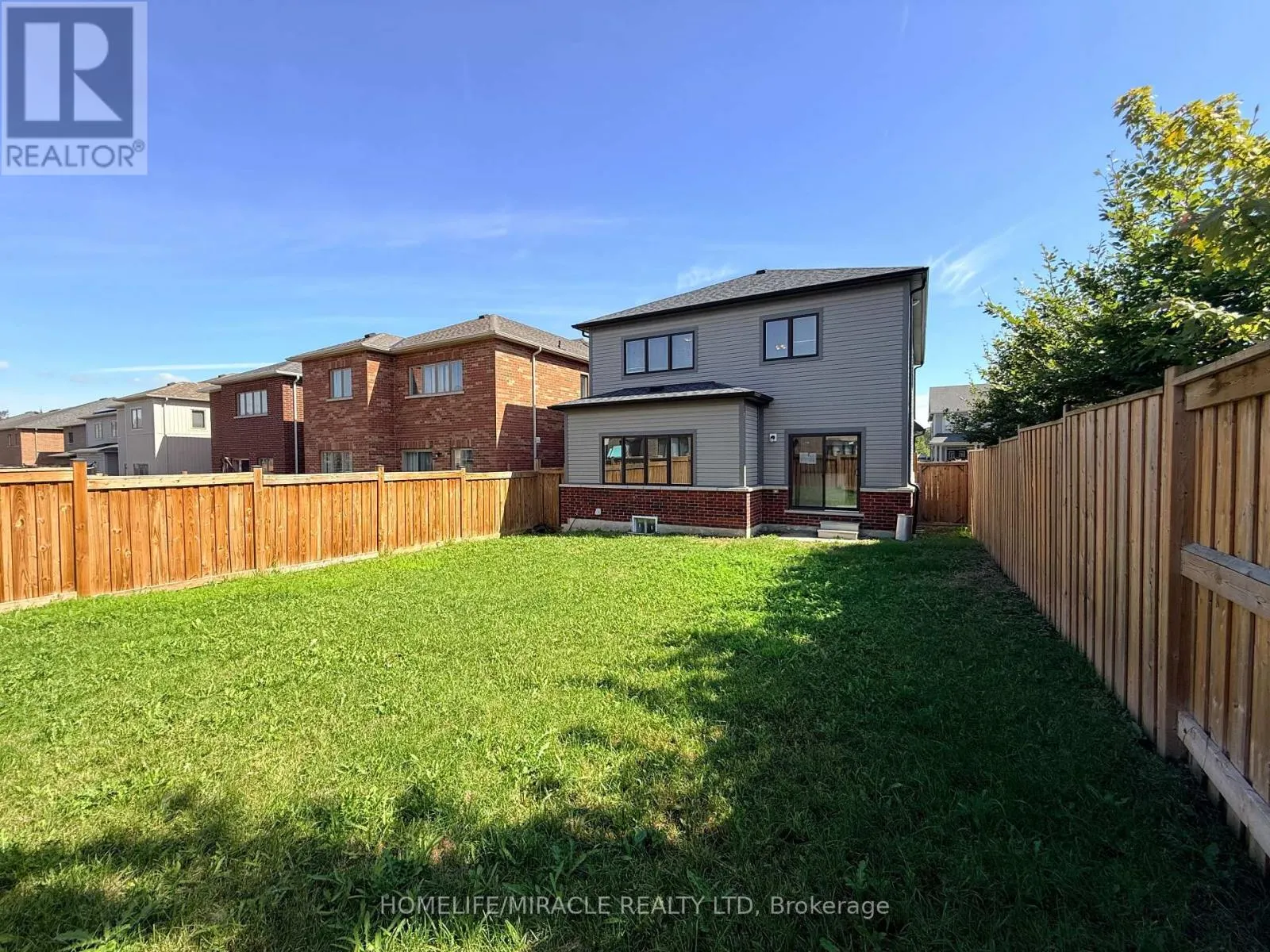 166 CROMBIE STREET