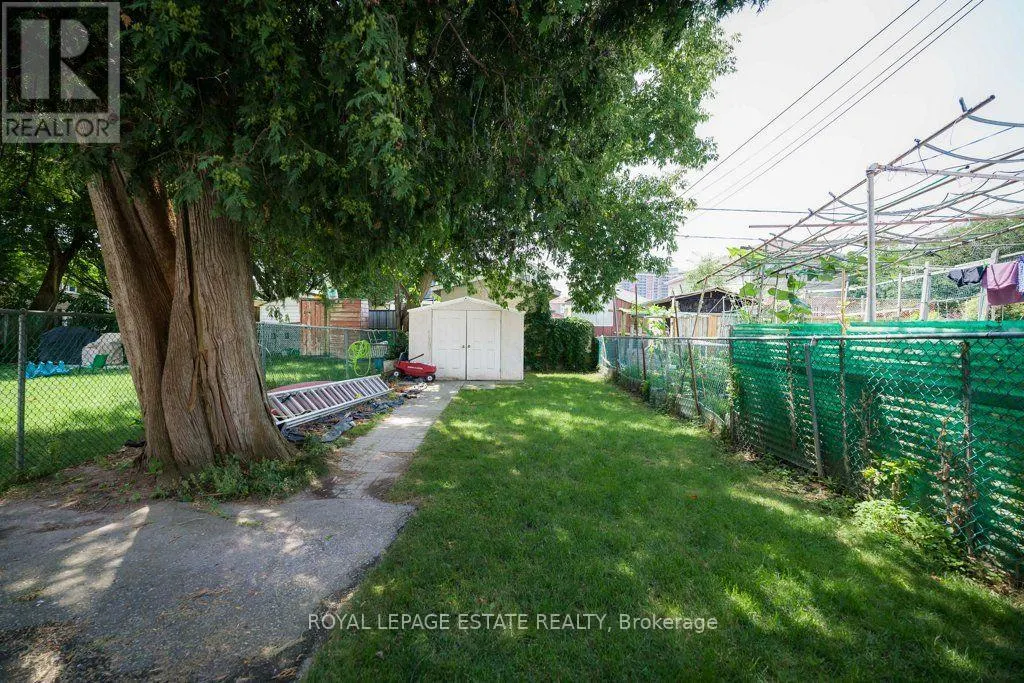 82 AUGUST AVENUE