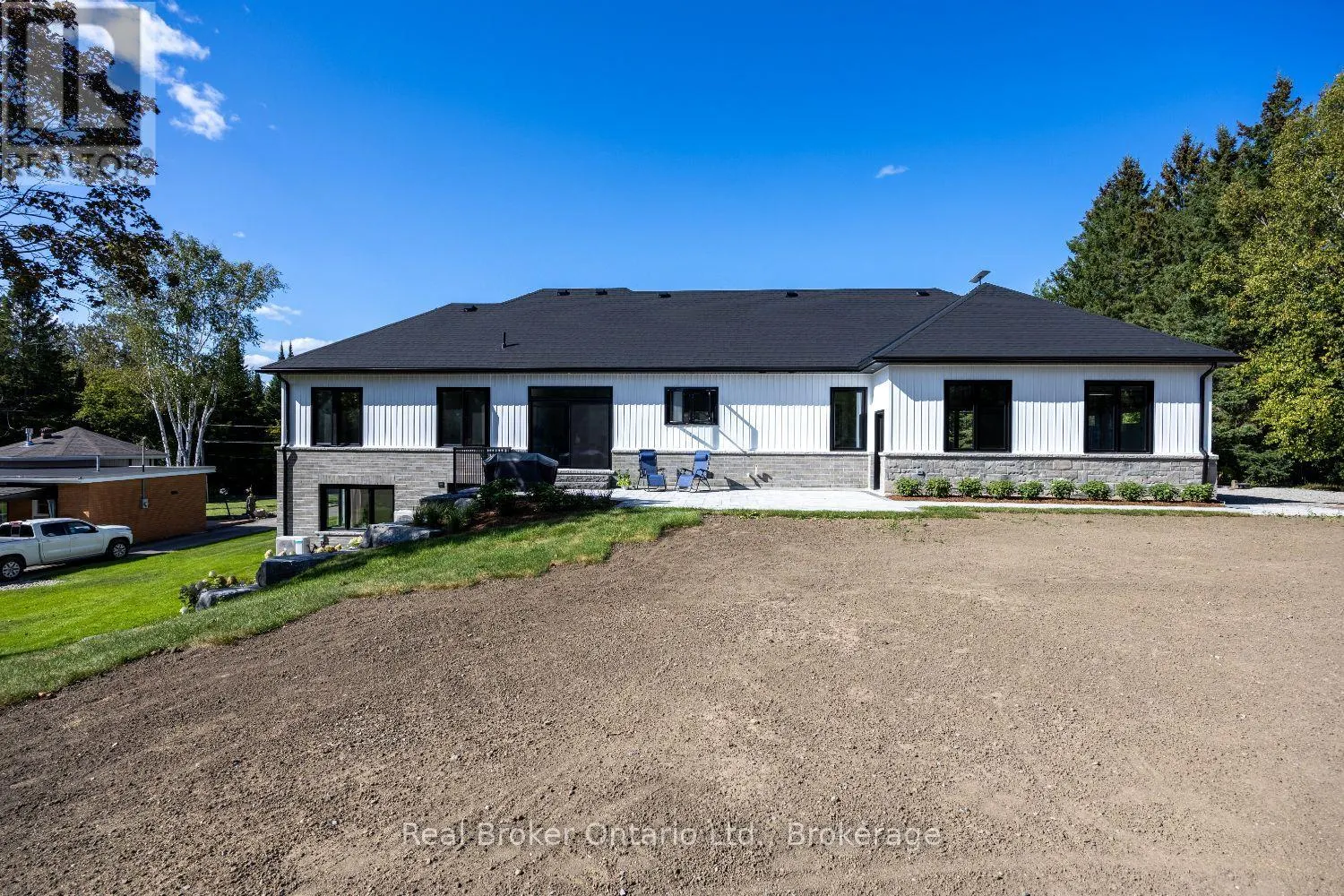 47 BLUMENWEG