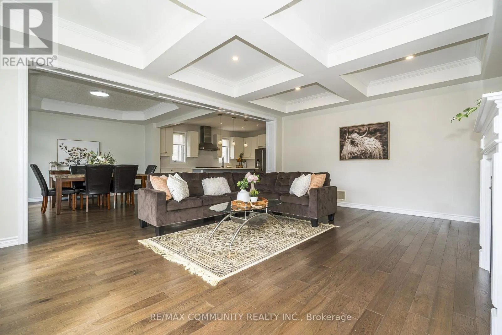 23 HOLYROD DRIVE