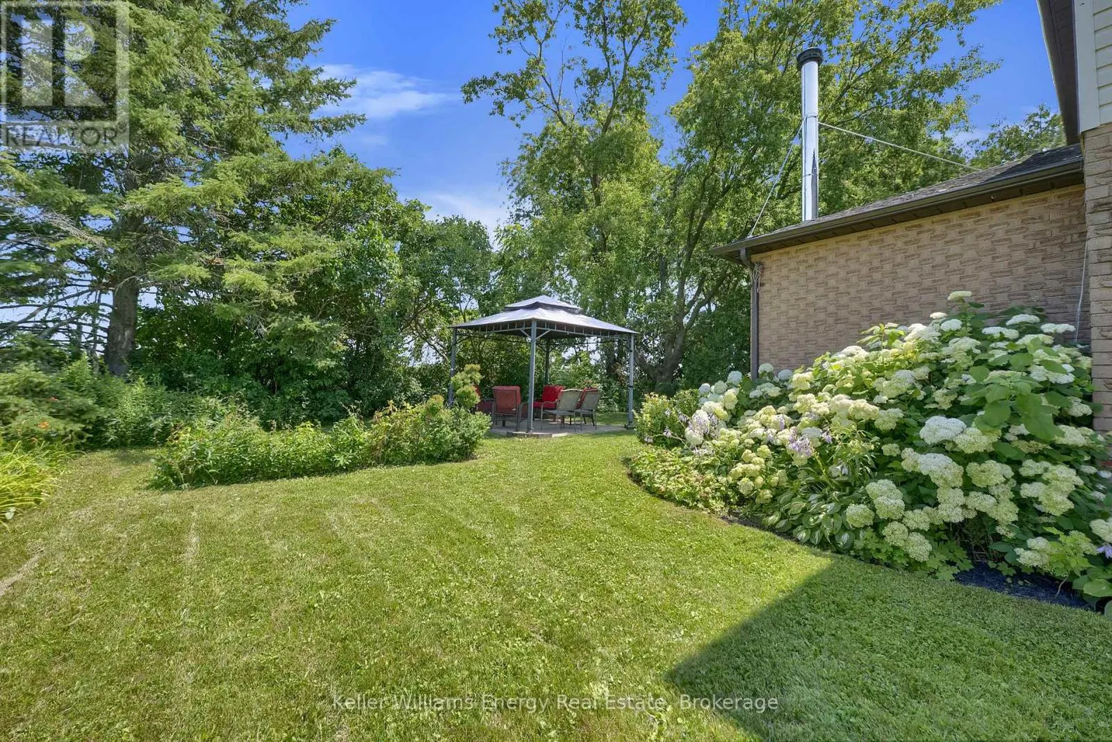276 ANDREW STREET