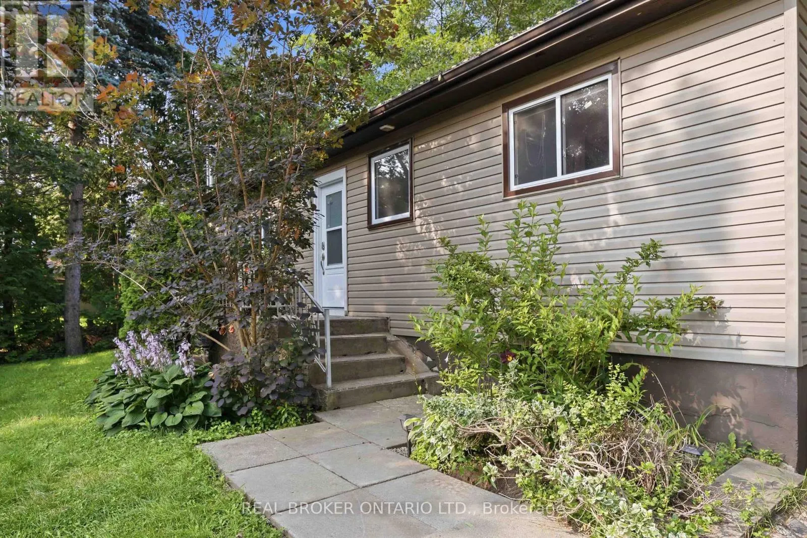 3032 HANCOCK ROAD