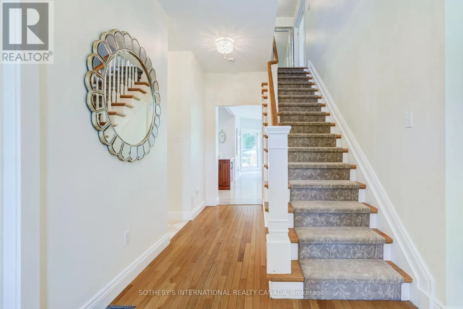 14 MUNDAY COURT