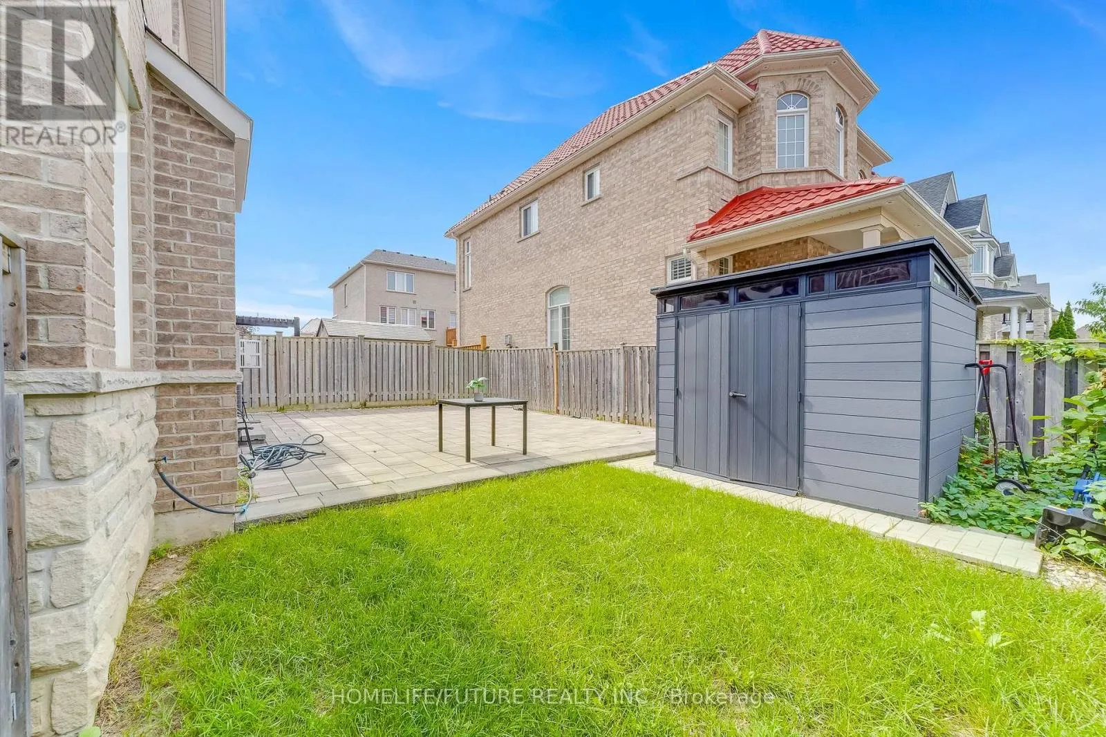 16 SNOWLING DRIVE