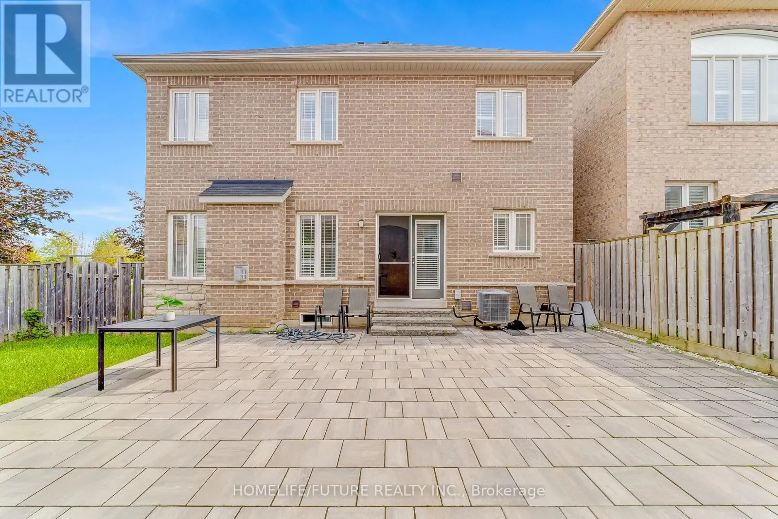 16 SNOWLING DRIVE