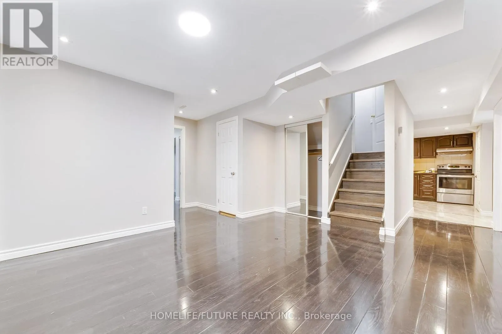 16 SNOWLING DRIVE