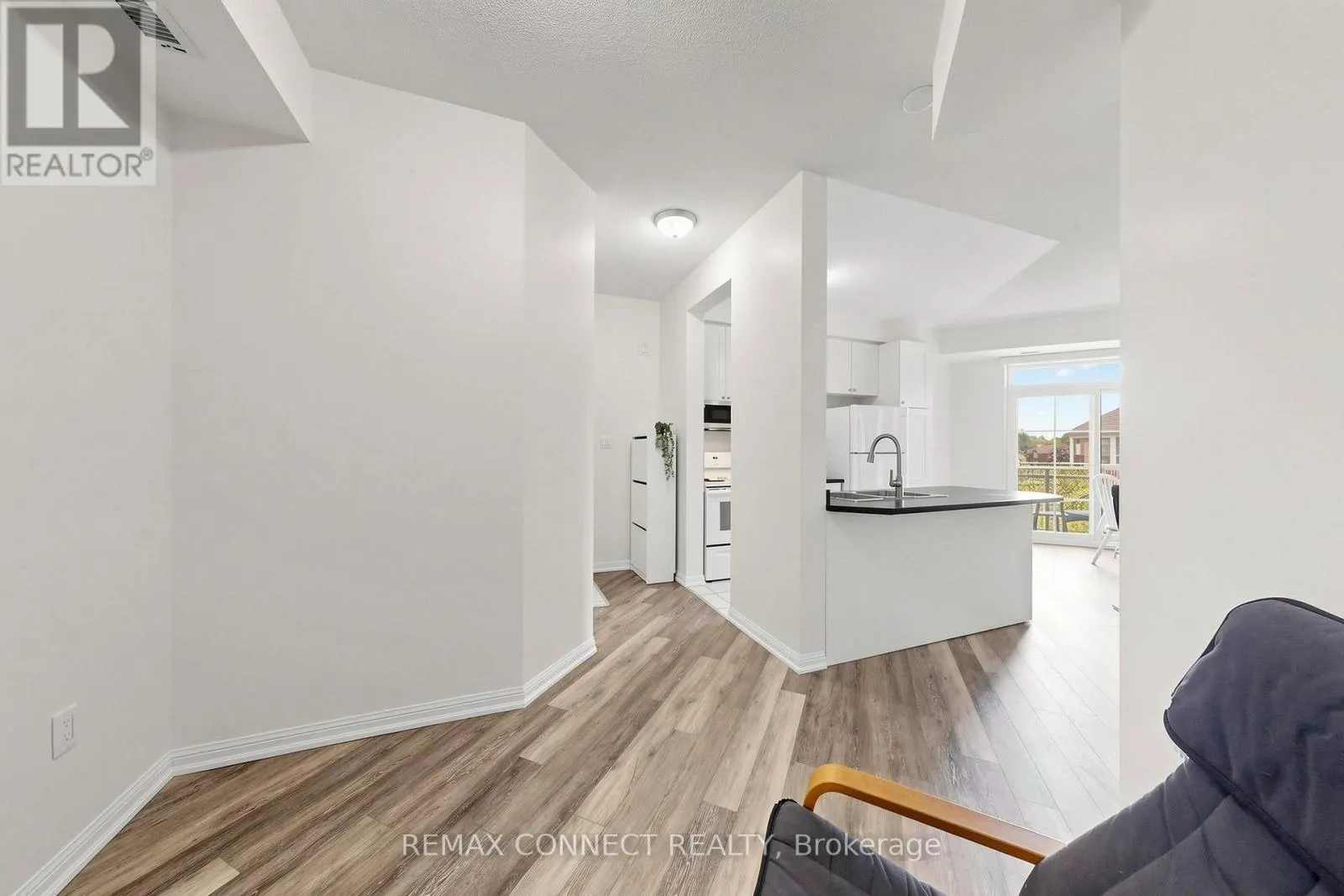 307 - 84 ASPEN SPRINGS DRIVE