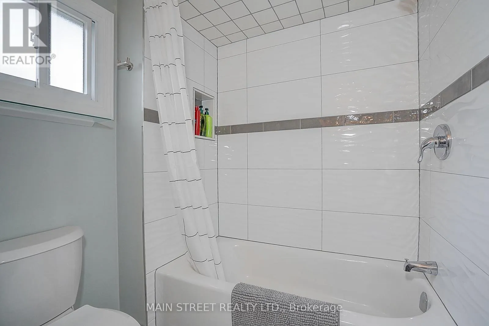 59 STOCKBRIDGE CRESCENT