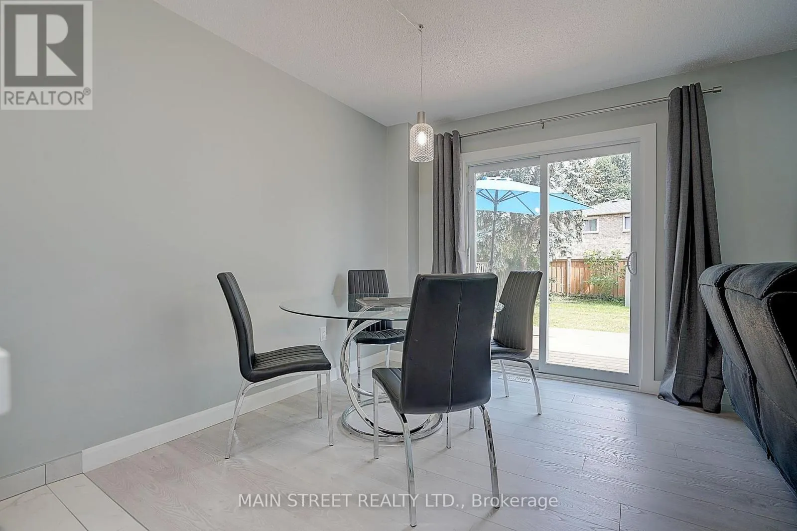 59 STOCKBRIDGE CRESCENT