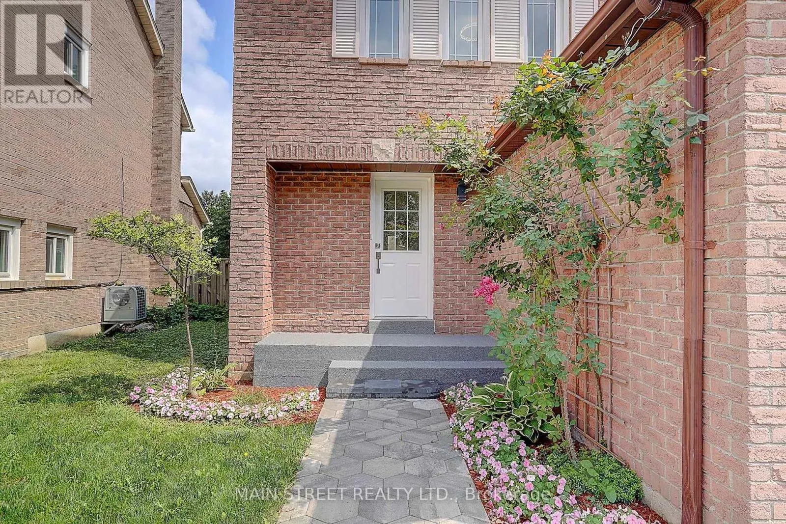 59 STOCKBRIDGE CRESCENT