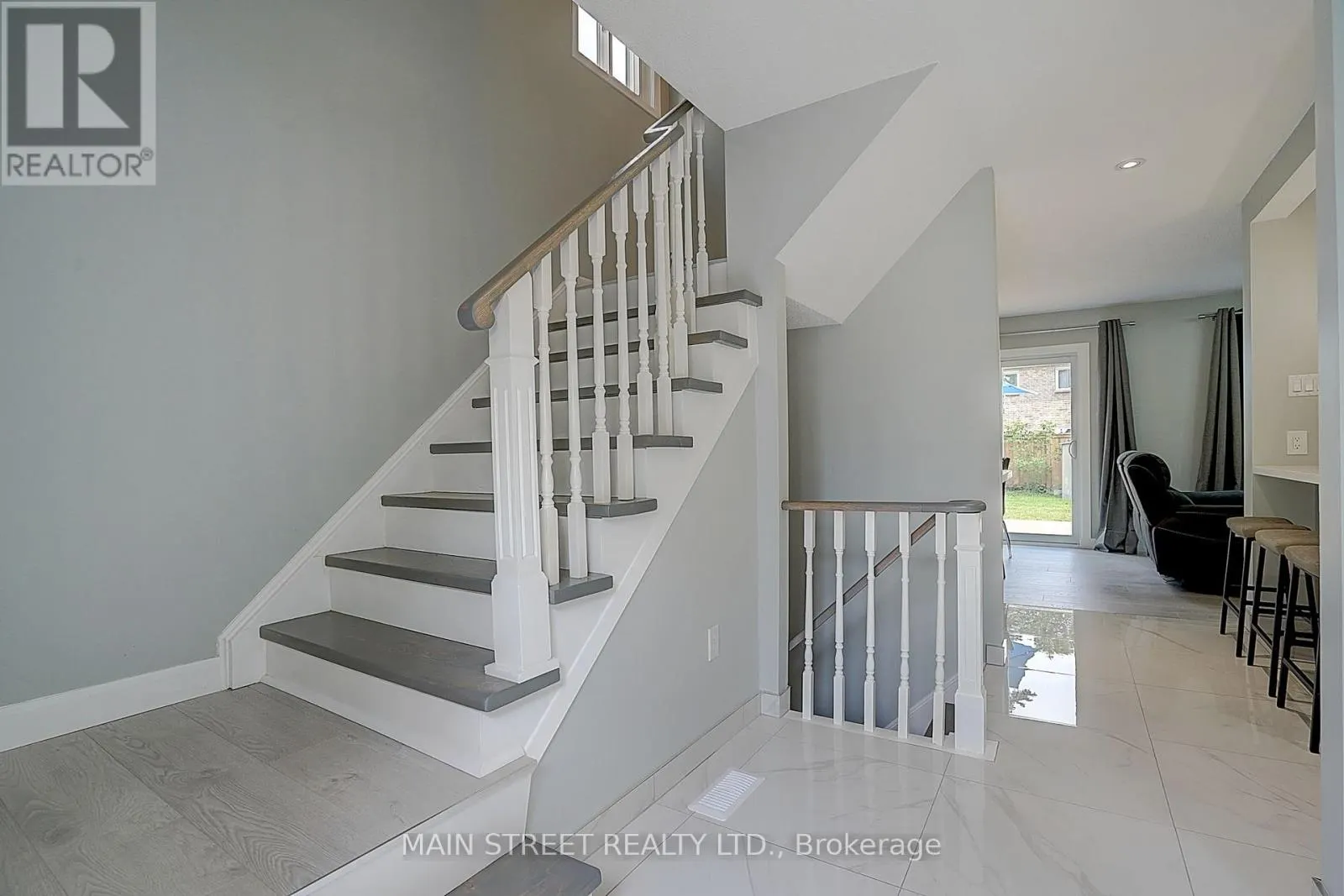 59 STOCKBRIDGE CRESCENT