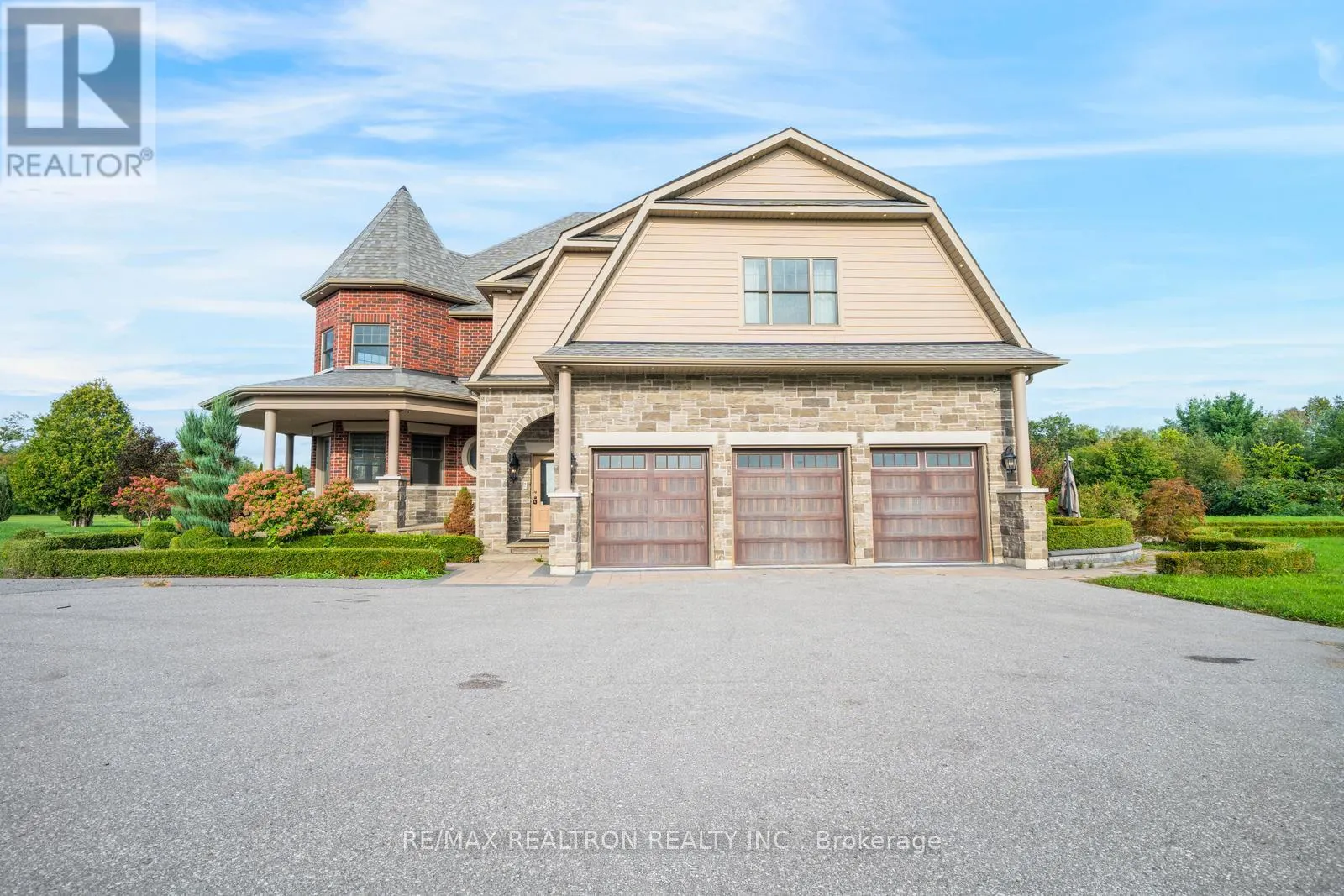 229 5TH CONCESSION ROAD