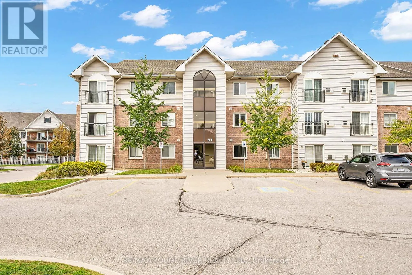 210 - 91 ASPEN SPRINGS DRIVE