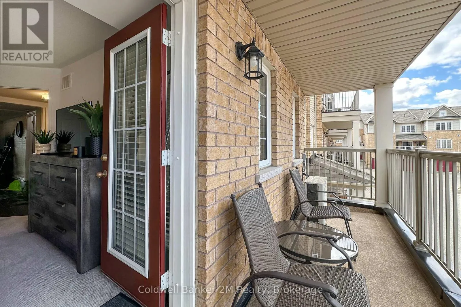 164 KINGSTON ROAD W