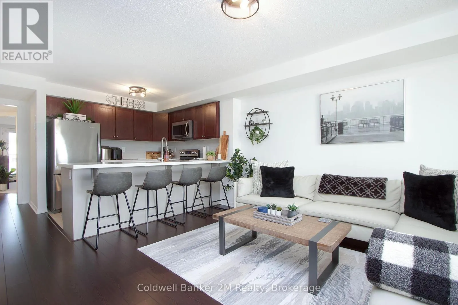 164 KINGSTON ROAD W