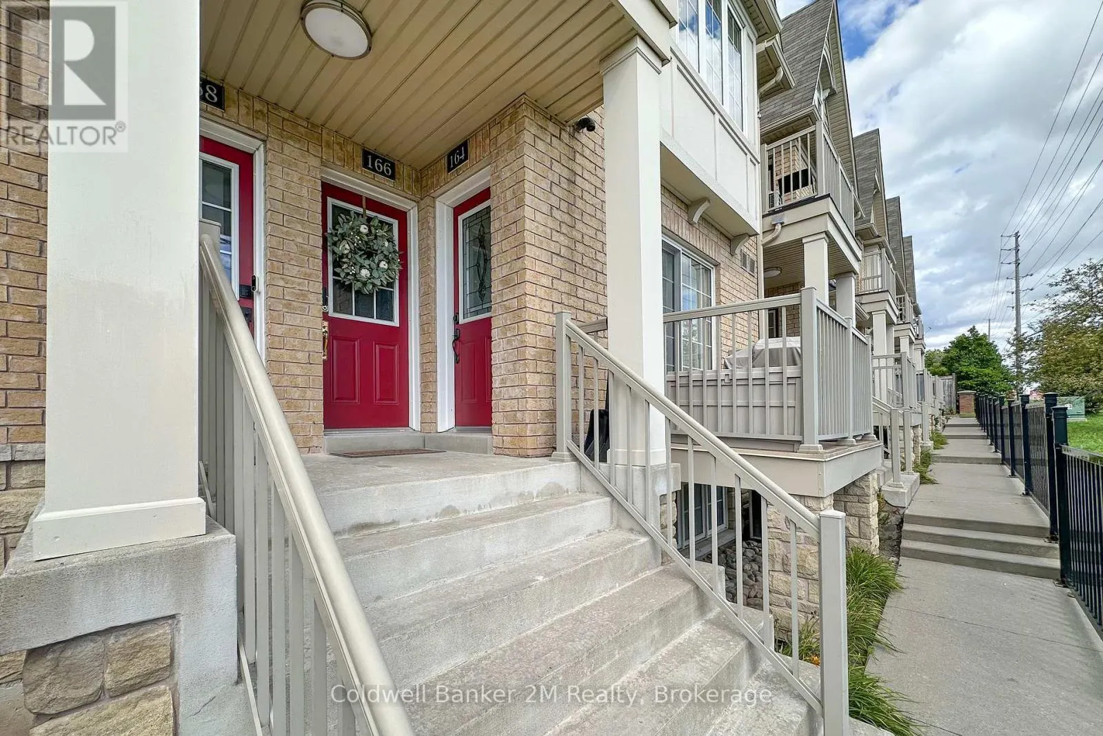 164 KINGSTON ROAD W